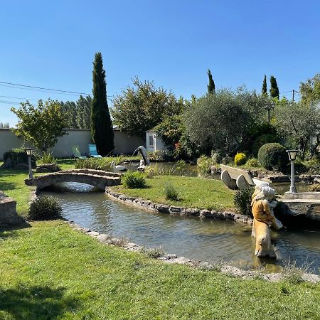 Studio Les Petits Lutins Entraigues-sur-la-Sorgue Exterior photo